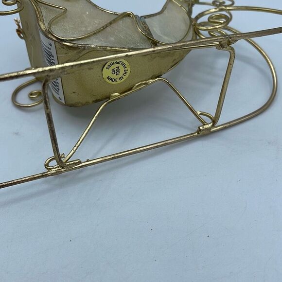 Vintage Capiz shell sleigh ornament . - Picture 3 of 8